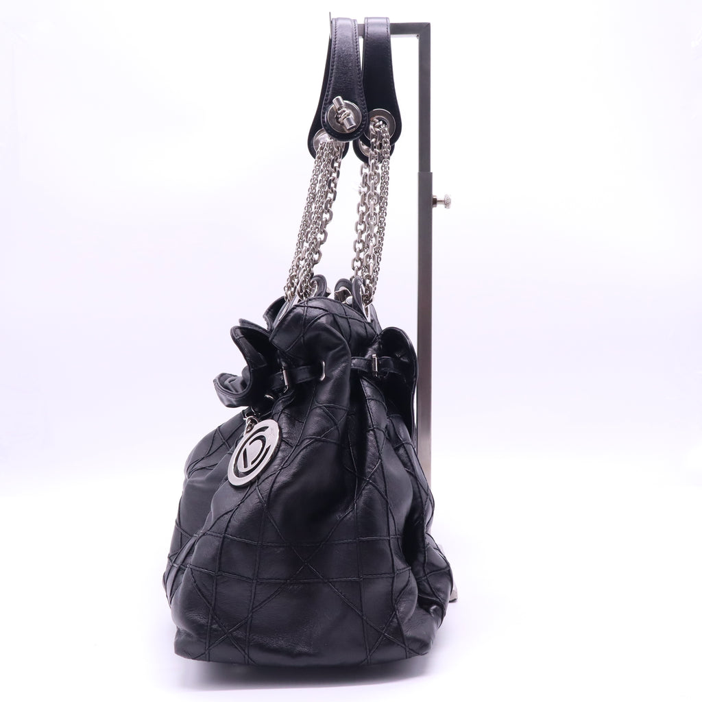 Black Leather Quilted Cannage Le Trente Bag B22248