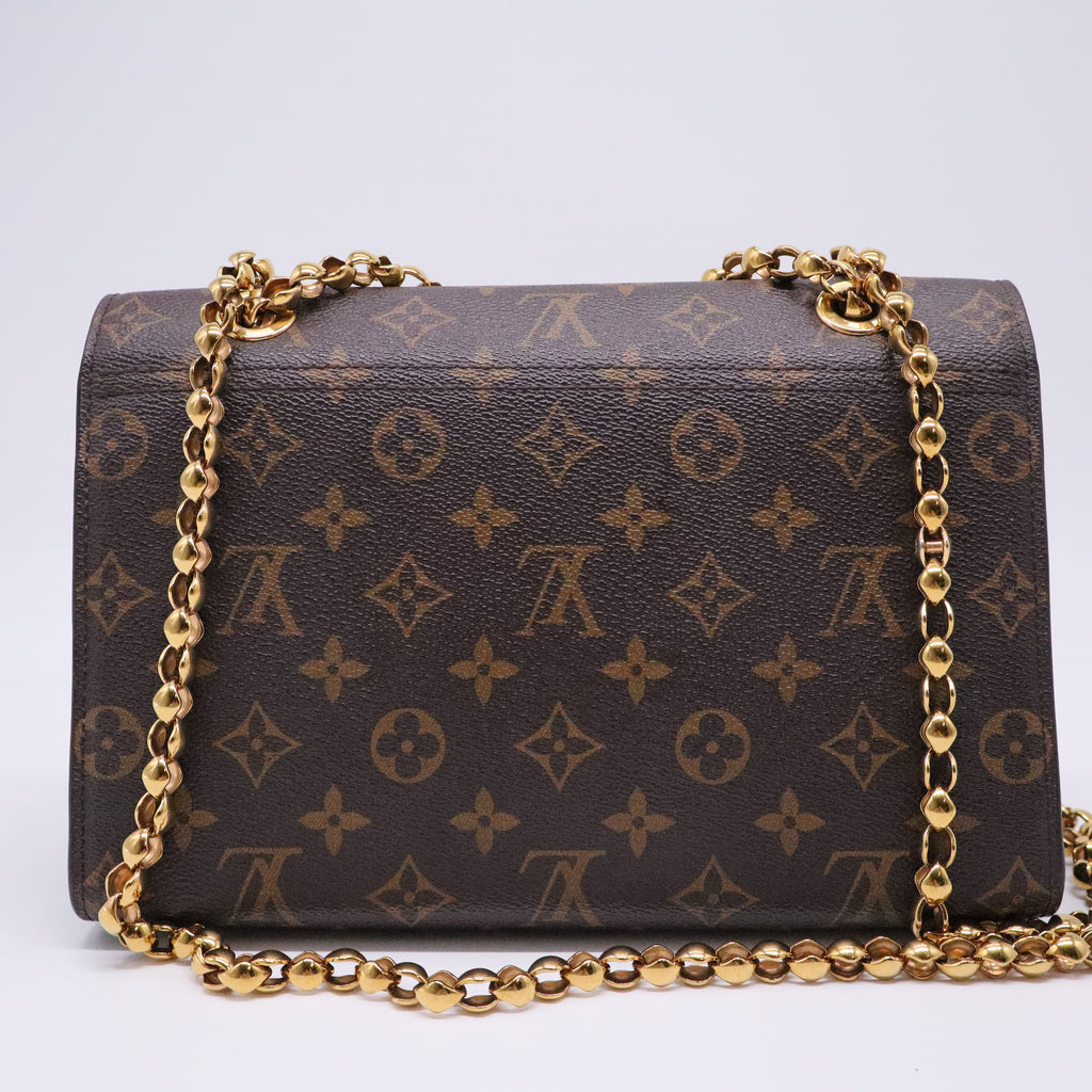 Monogram Victoire Black
