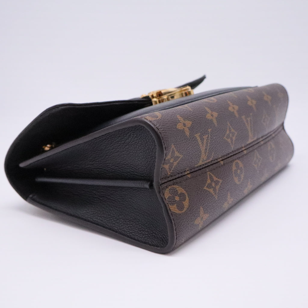 Monogram Victoire Black
