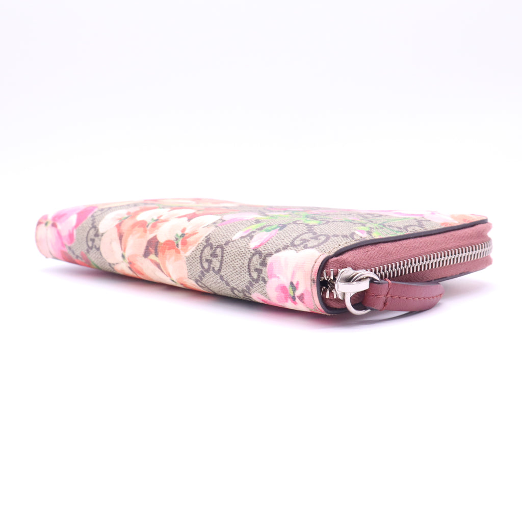 GG Supreme Wristlet W21569