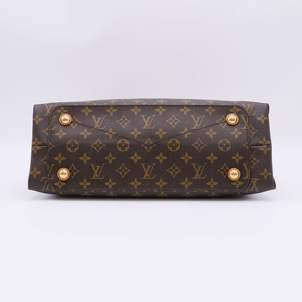 Louis Vuitton Monogram Canvas Olympe MM B22910