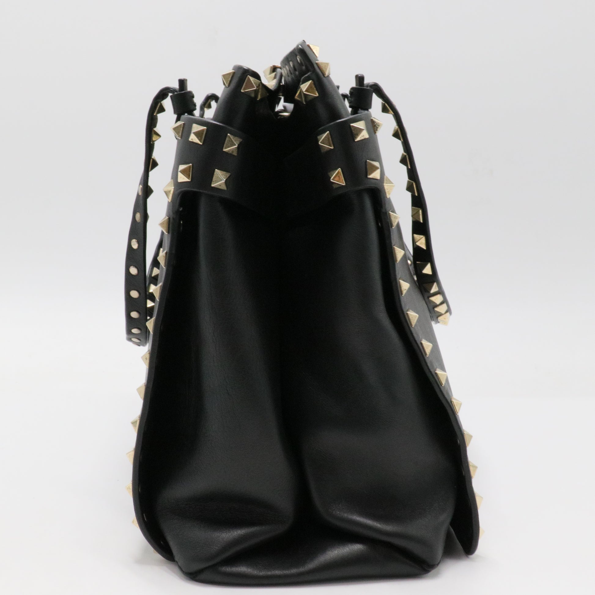 Garavani Rockstud Tote Soft Leather Medium