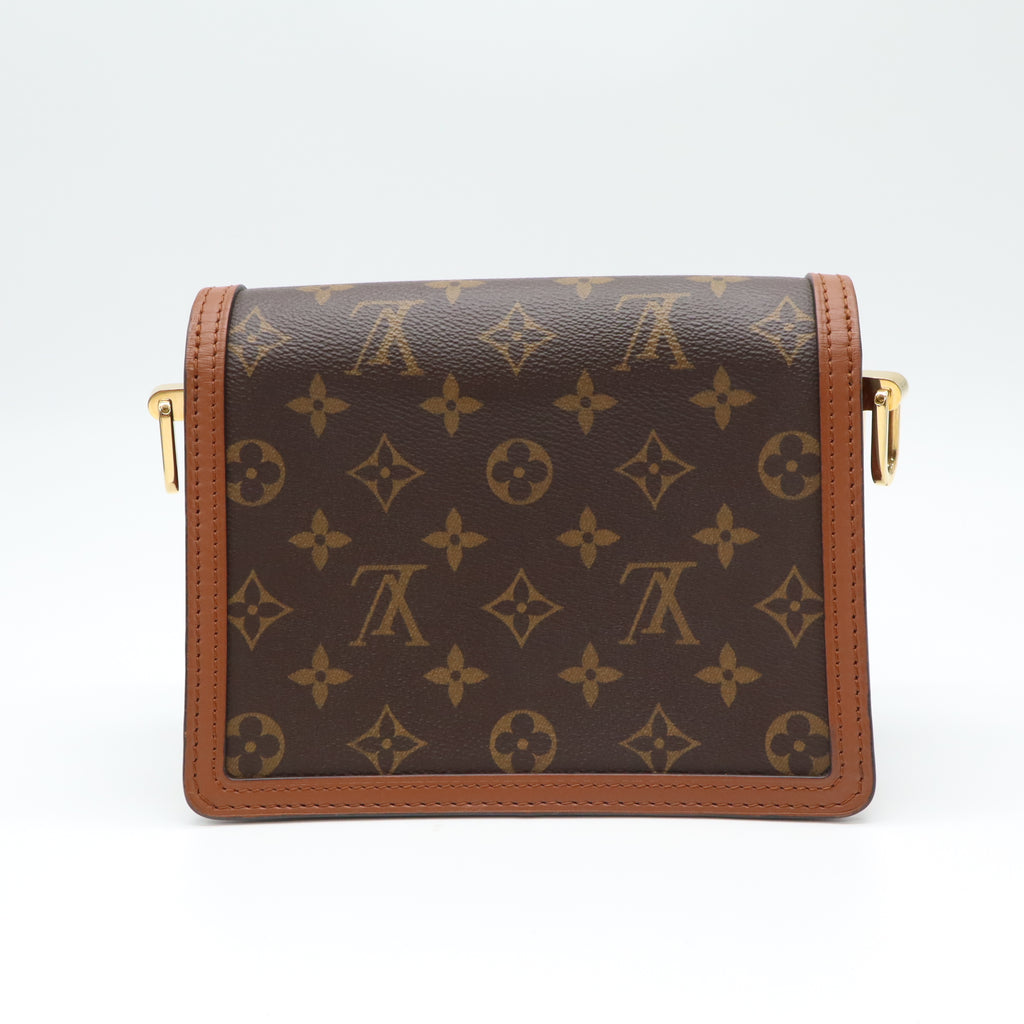 LV Monogram Dauphine Mini B22320