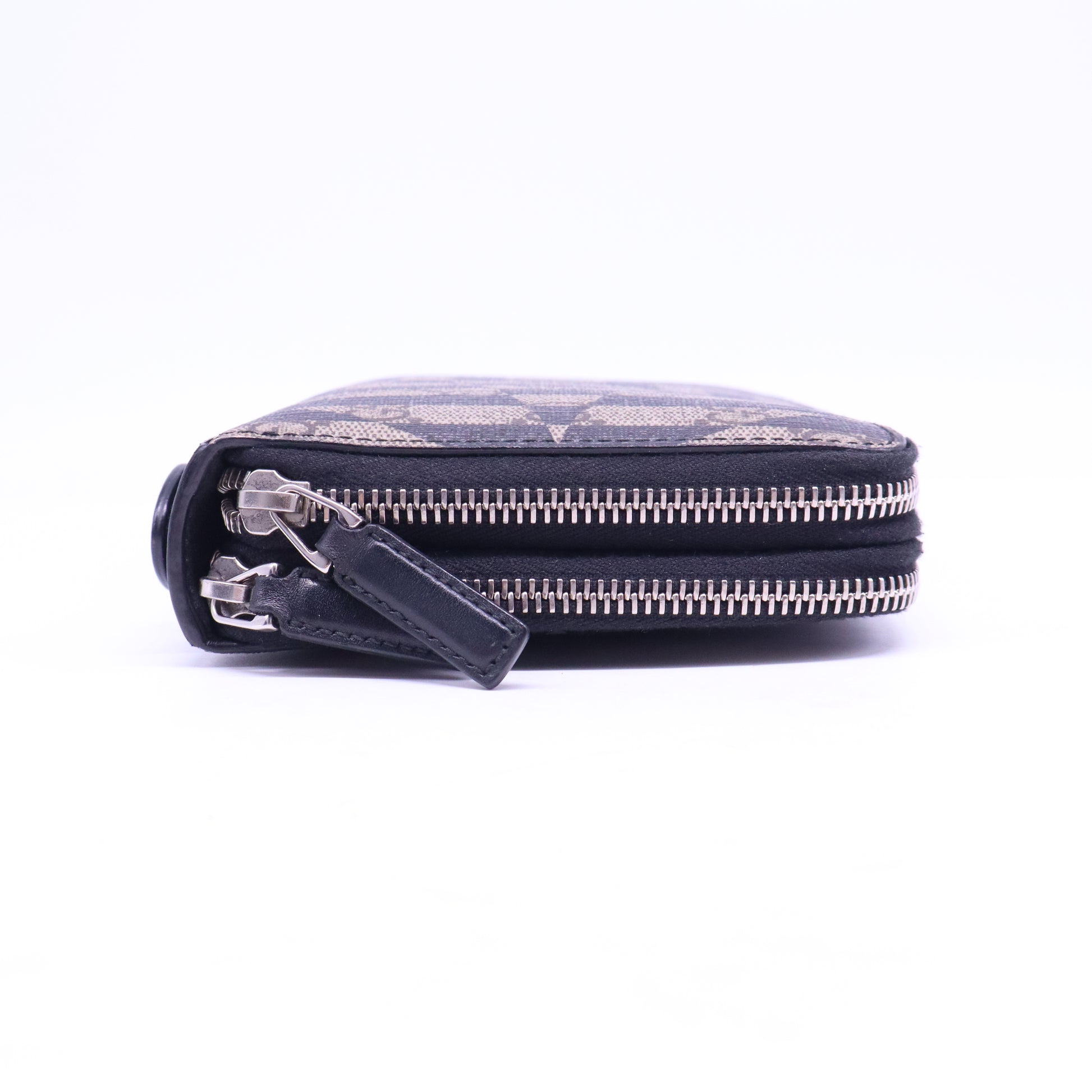 Beige Printed GG Supreme and Leather Zip Around Travel Clutch W20604