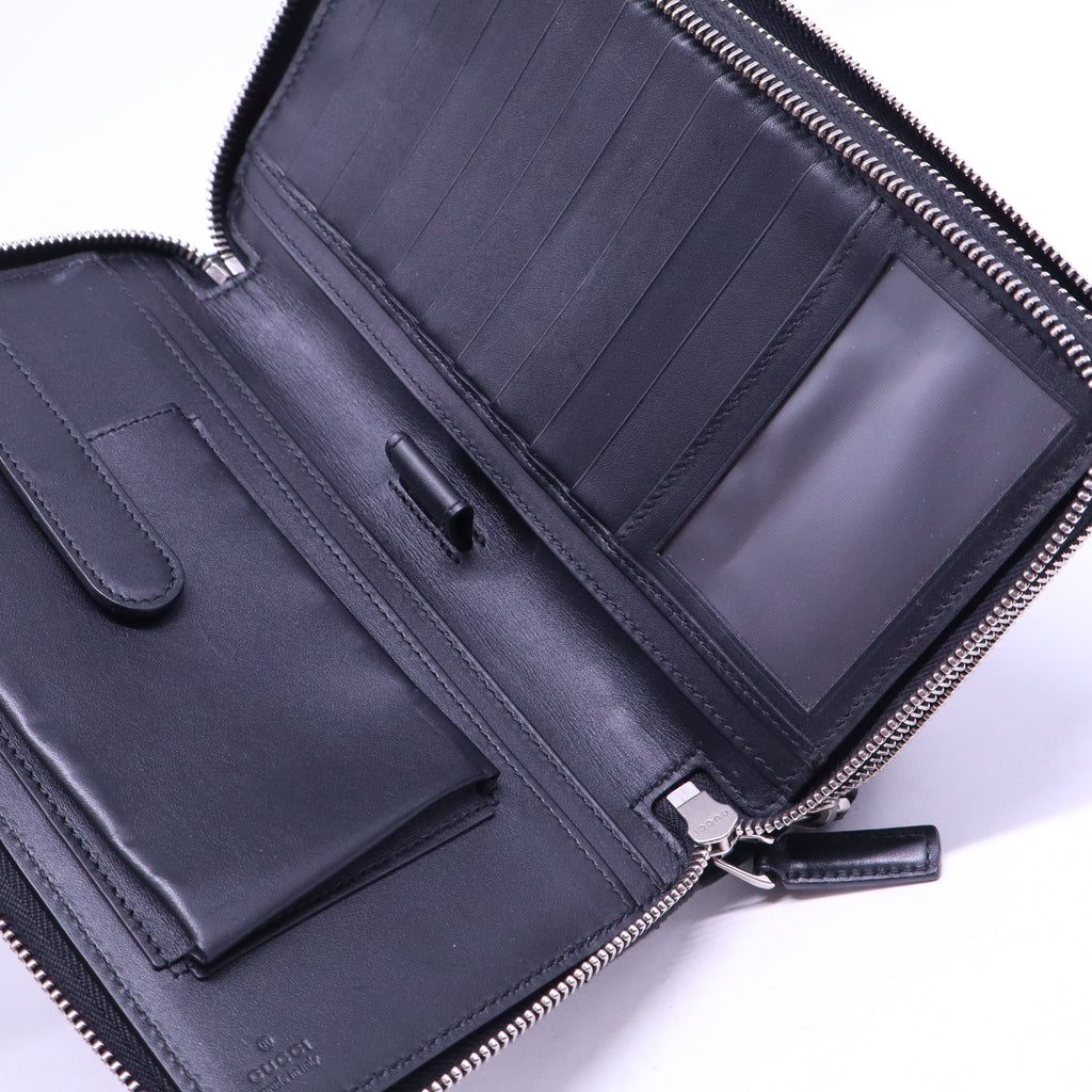 Beige Printed GG Supreme and Leather Zip Around Travel Clutch W20604