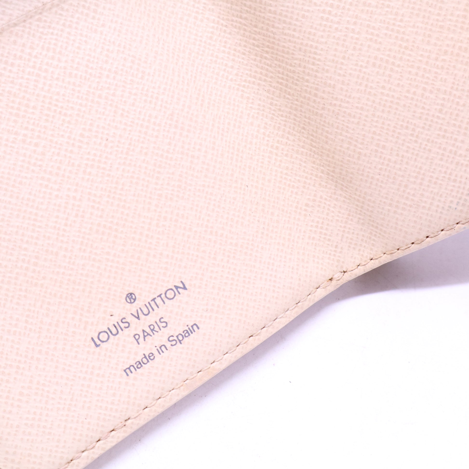 Damier Azur Koala Wallet W20739