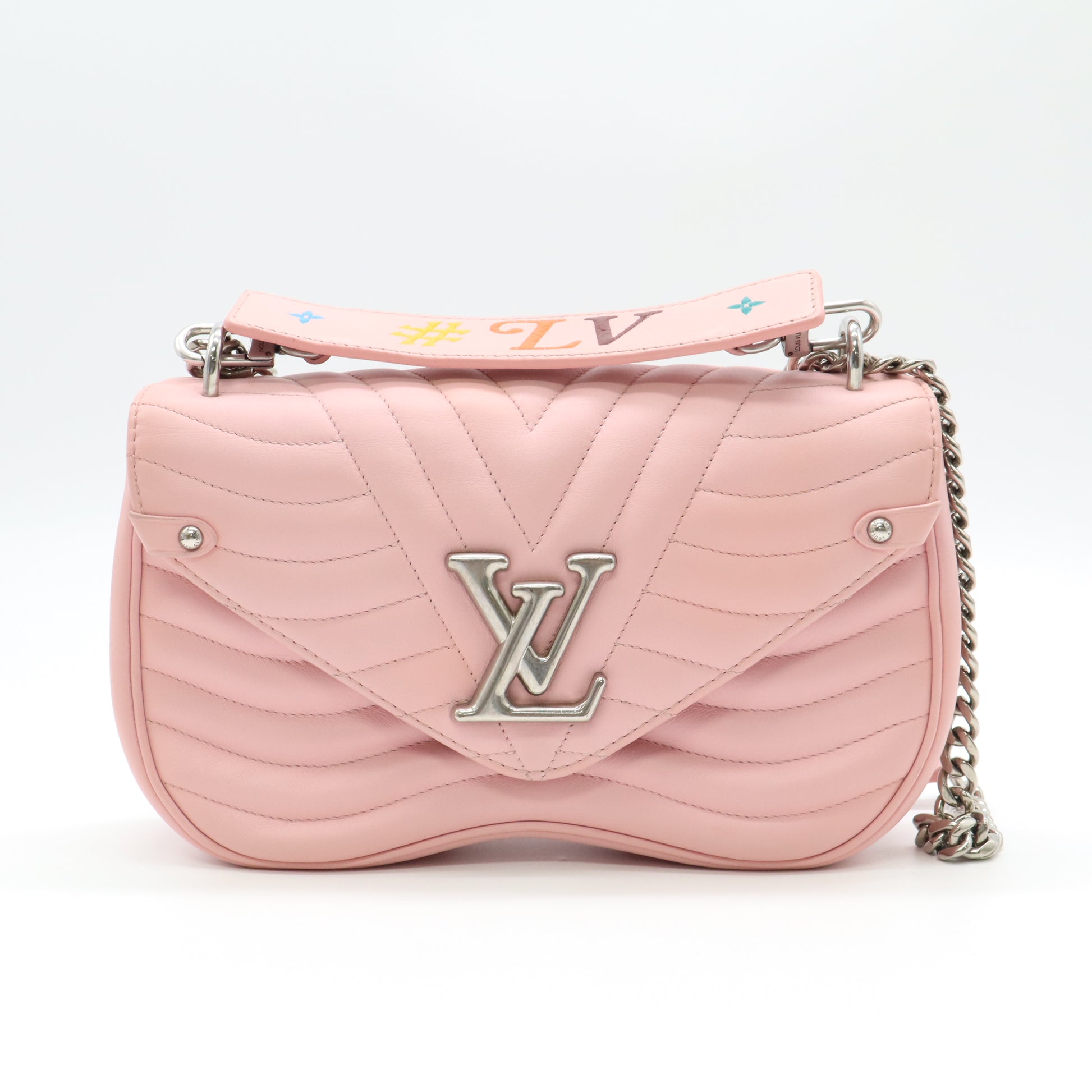 New Wave Chain Bag MM B22390
