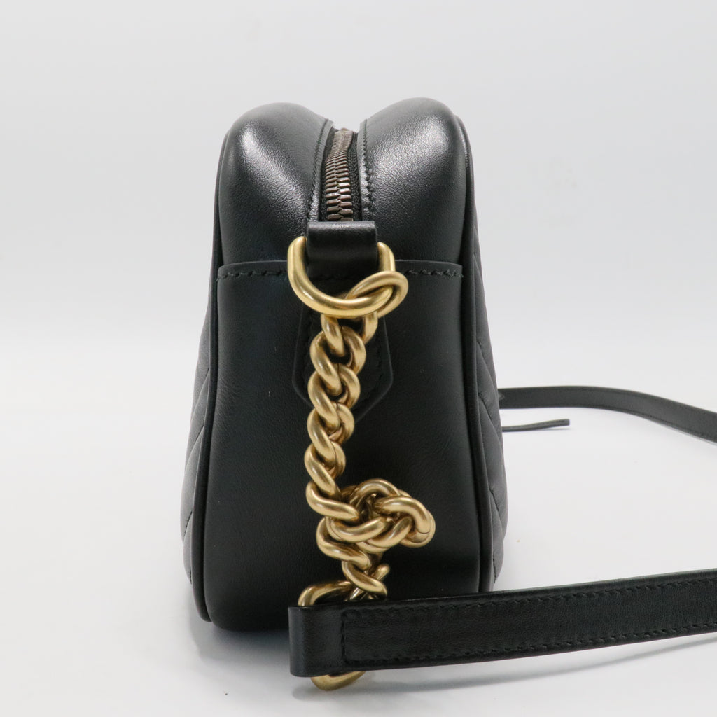 GG Marmont Shoulder Bag Matelasse Leather Small