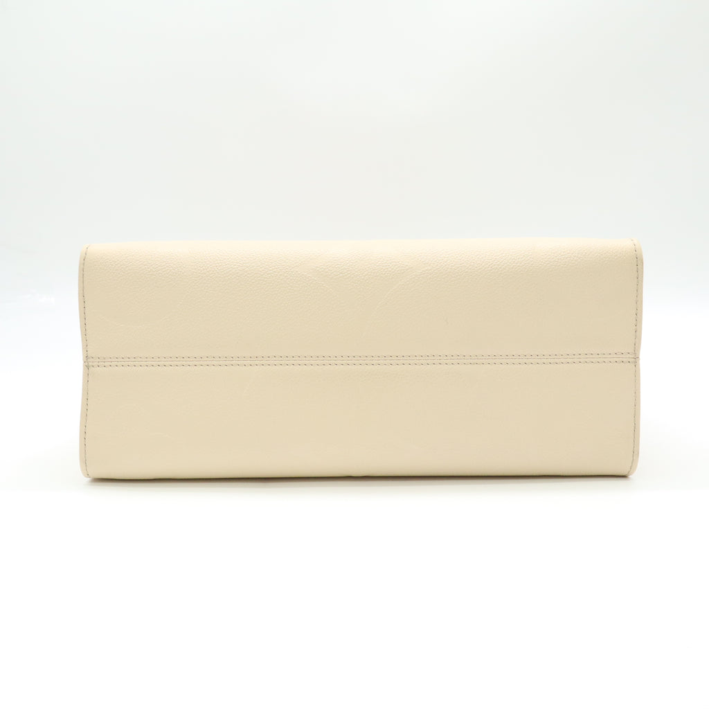Louis Vuitton OnTheGo MM bag B22321