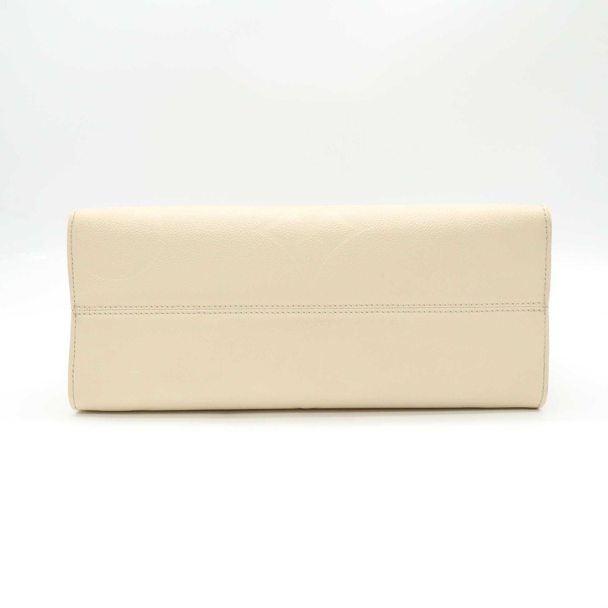 Louis Vuitton OnTheGo MM bag B22321