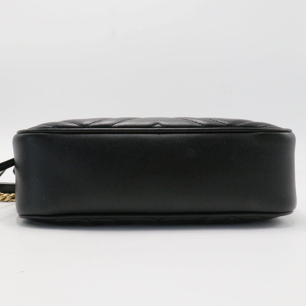 GG Marmont Shoulder Bag Matelasse Leather Small