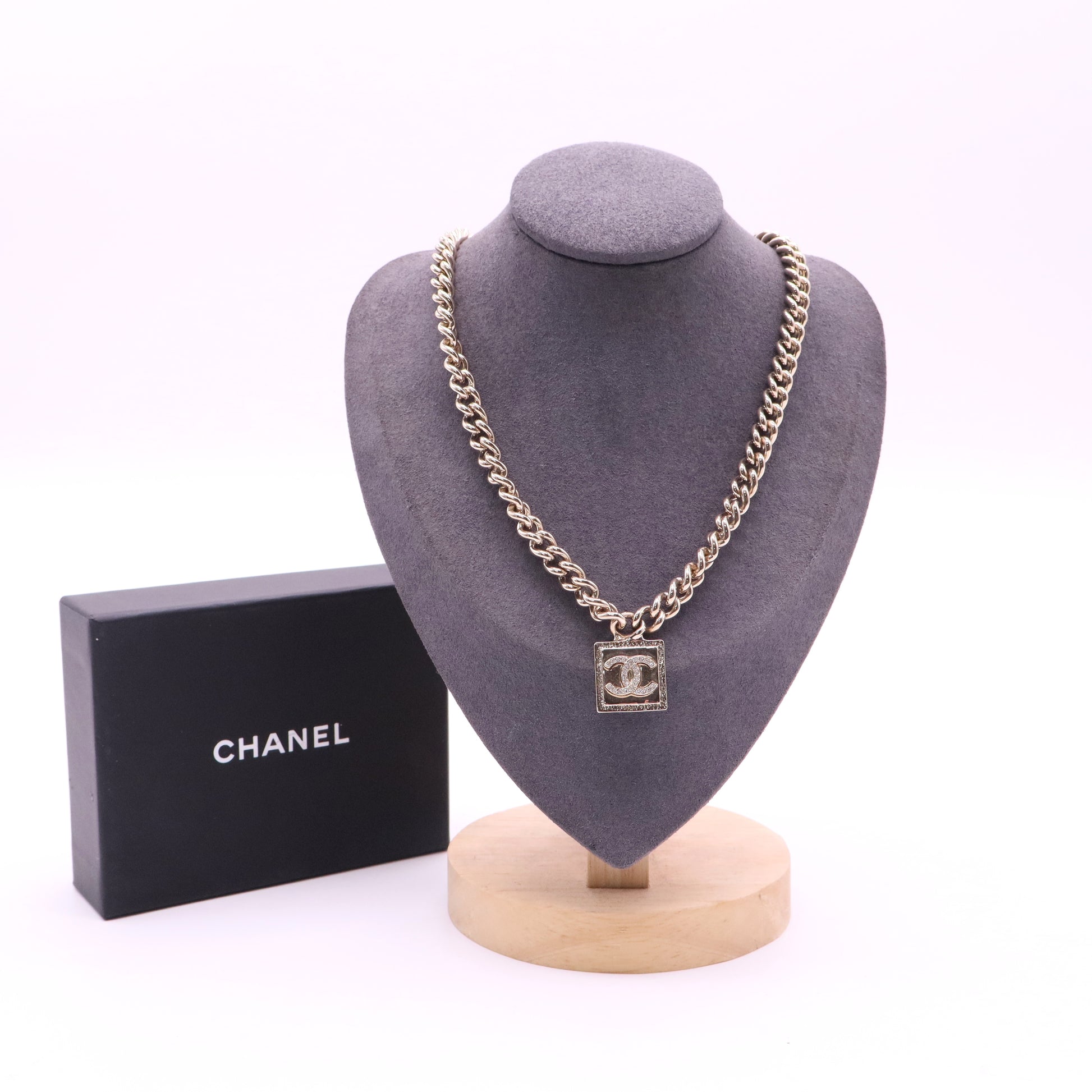 CHANEL Metal Crystal CC Choker Gold twins