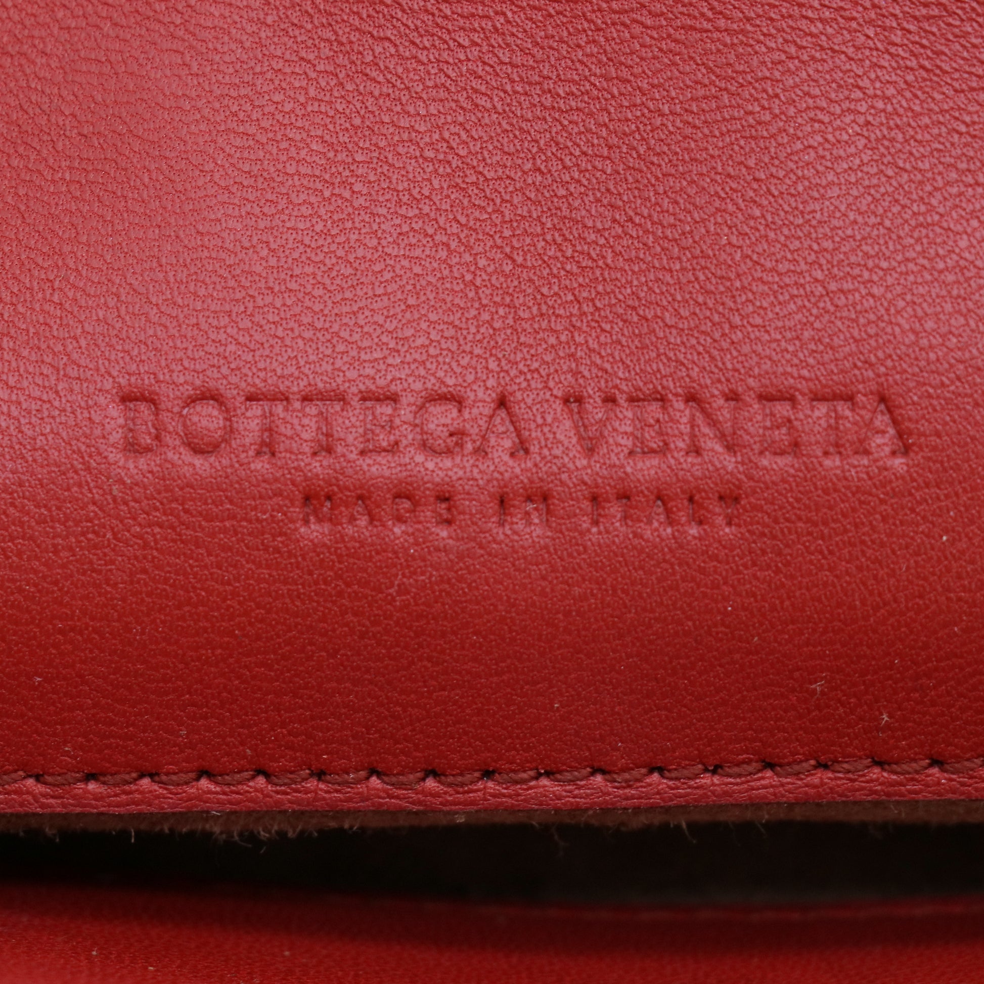 Bottega Veneta Intrecciato Olimpia Small B23981