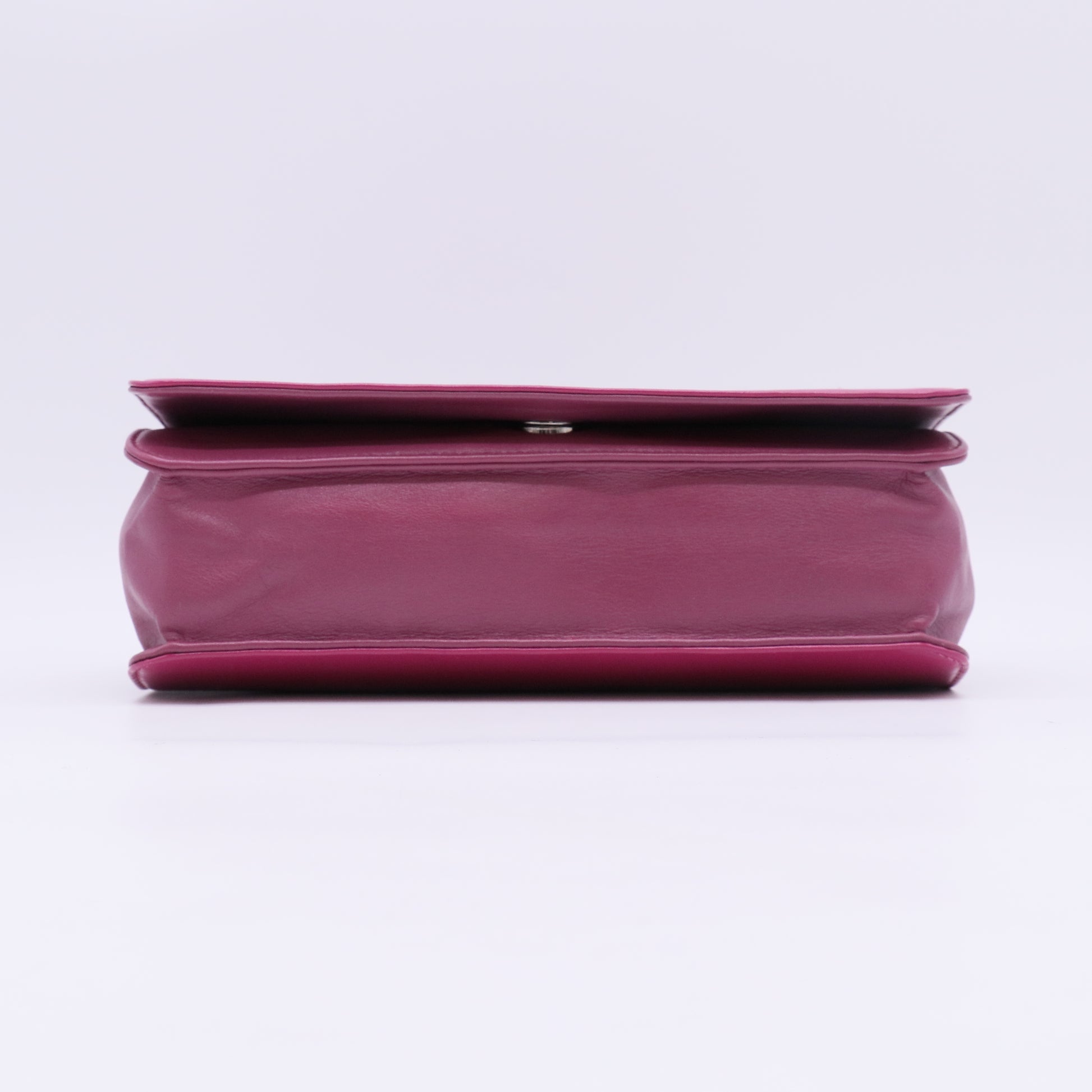 Vinyl Lipstick Flap Viole W22694