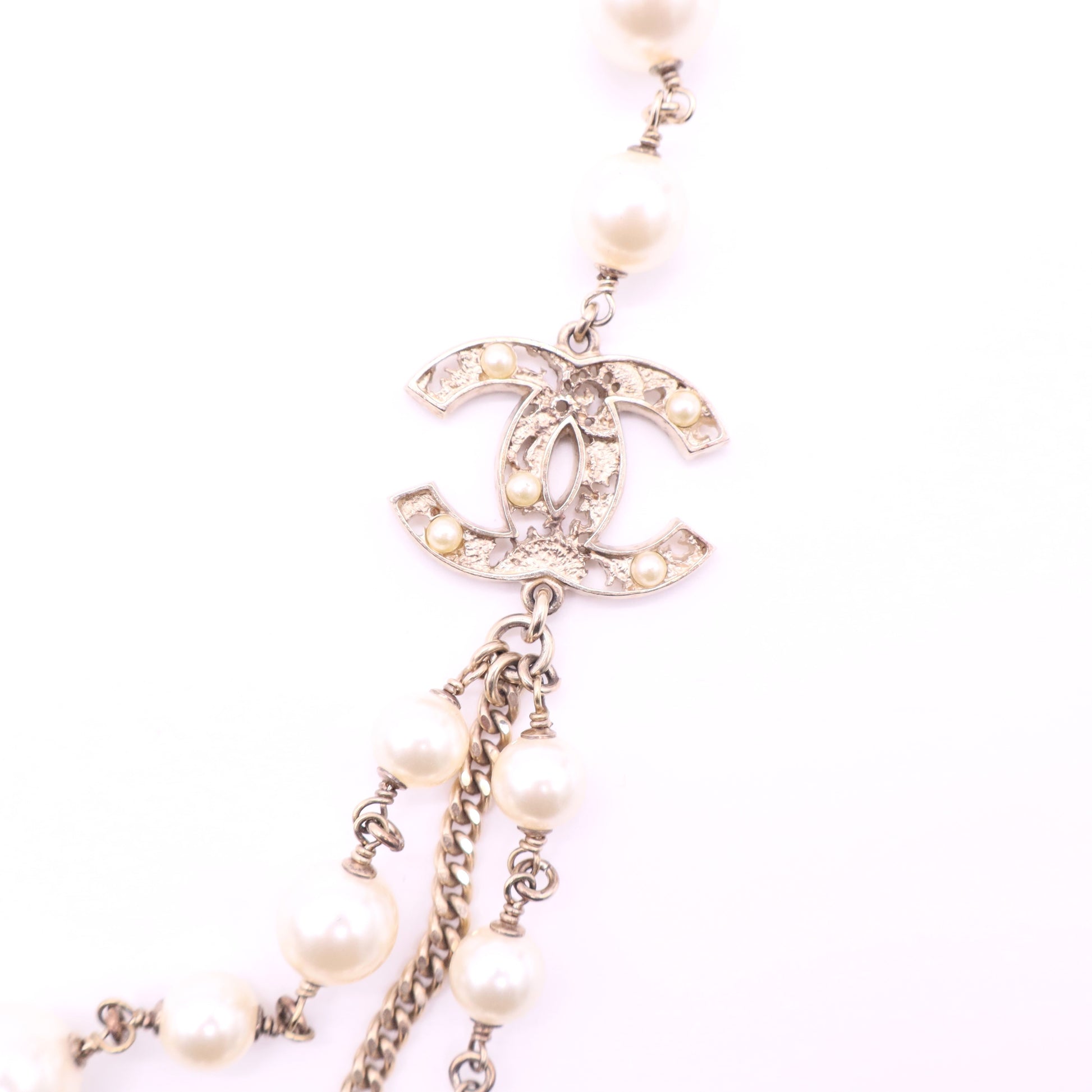 Chanel RARE Pearl Embellished CC Necklace Long Limited Edition twins