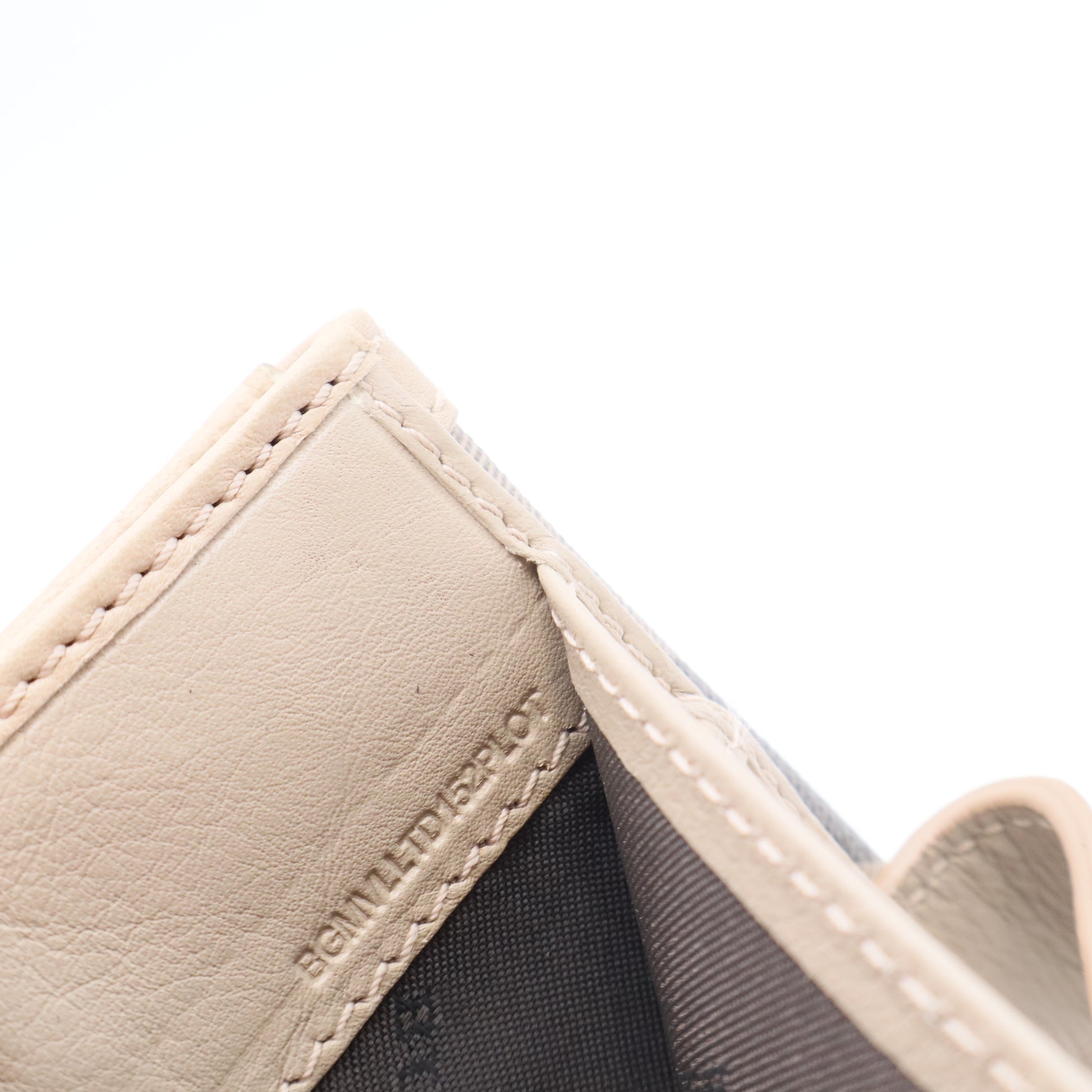 Check Trifold Wallet