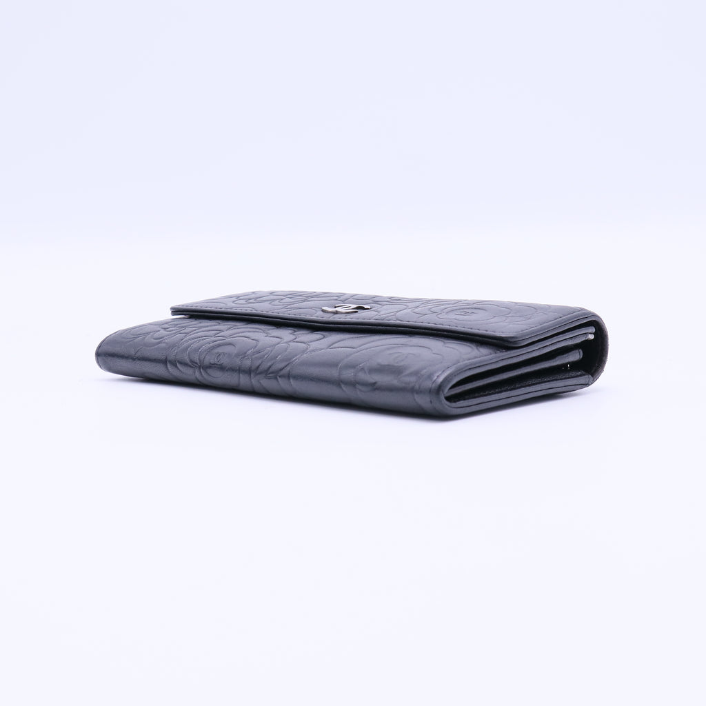 Lambskin Camellia Embossed Large Flap Wallet Black Twins LDJ4140