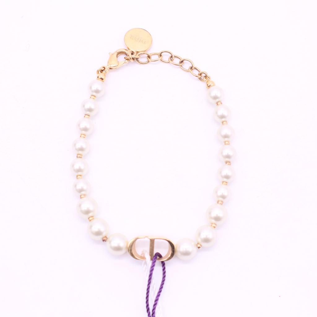 30 Montaigne Faux Pearl Bracelet Twins