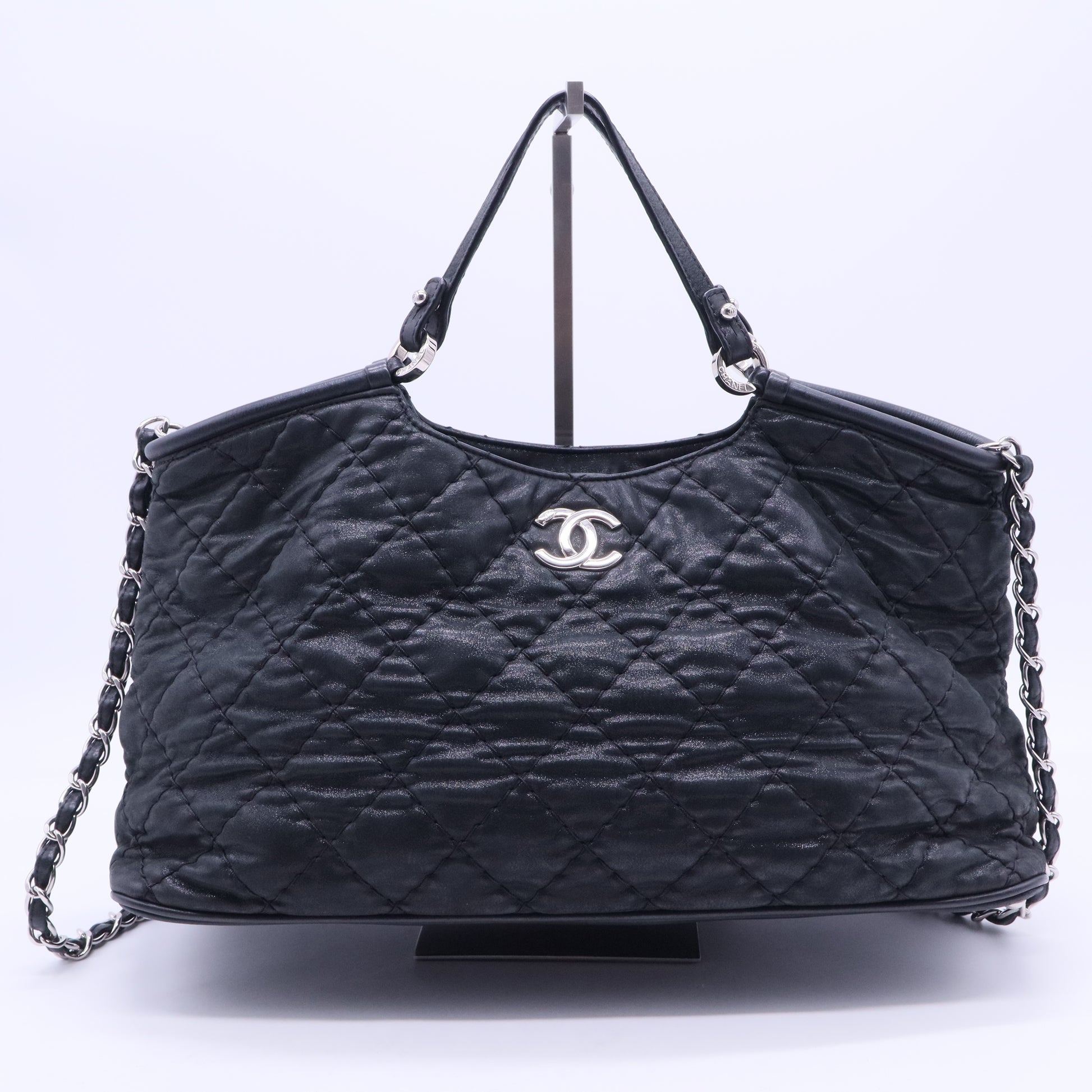 Iridescent Calfskin Quilted Small Sea Hit Tote Navy B10983