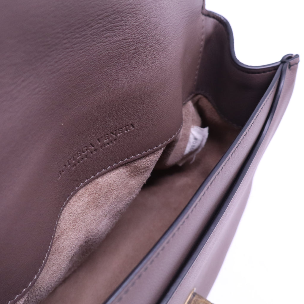 Luna Saddle Crossbody Bag B21335