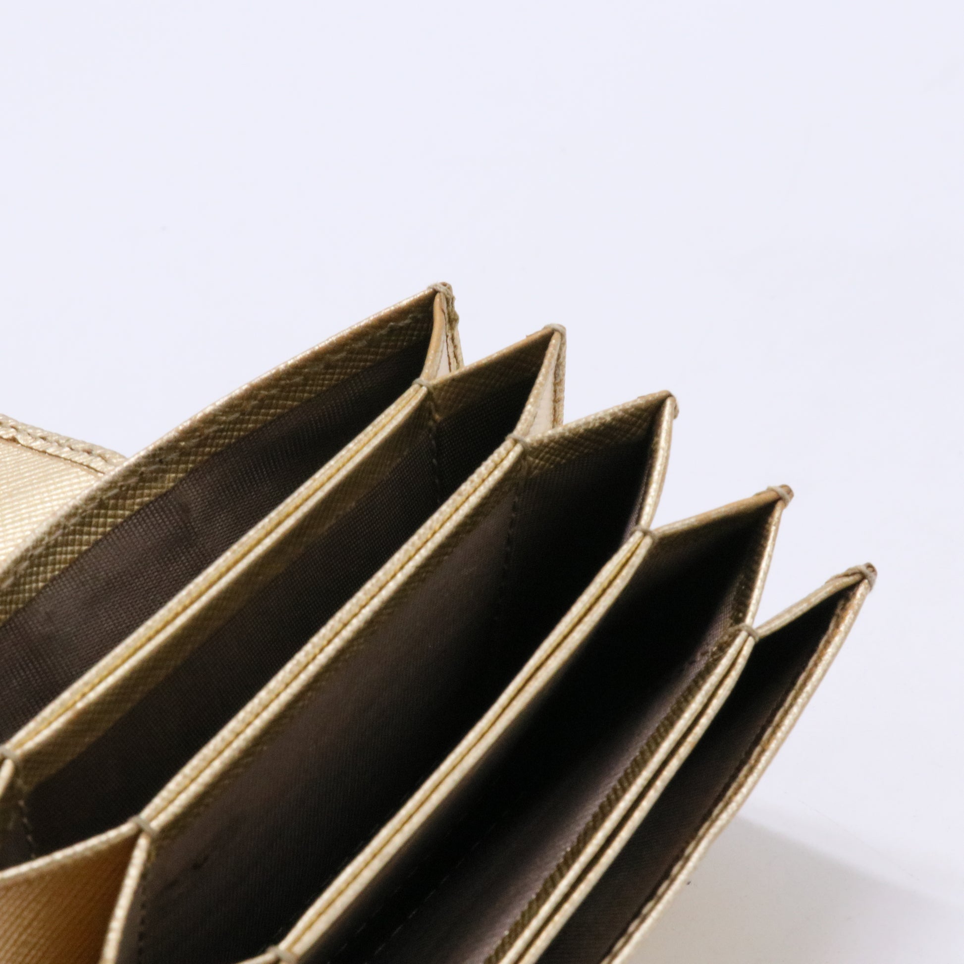 Saffiano Metal Accordion Card Case Platino