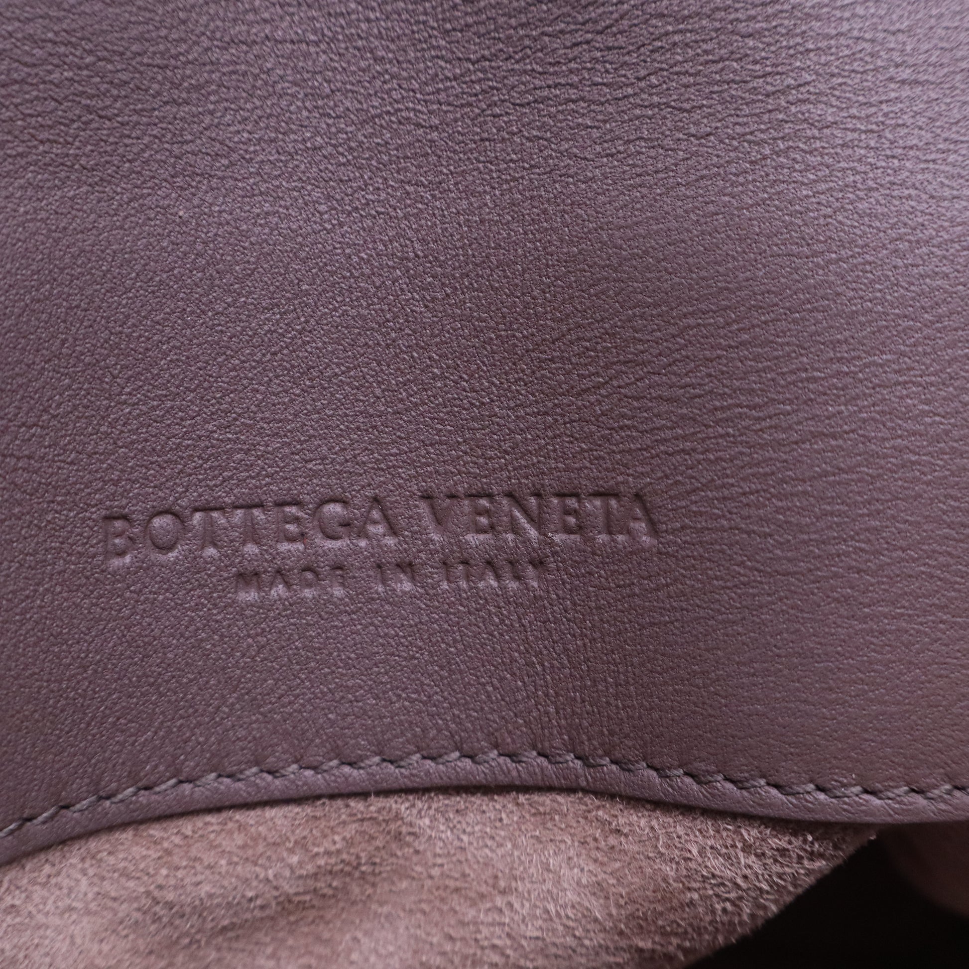 Luna Saddle Crossbody Bag B21335