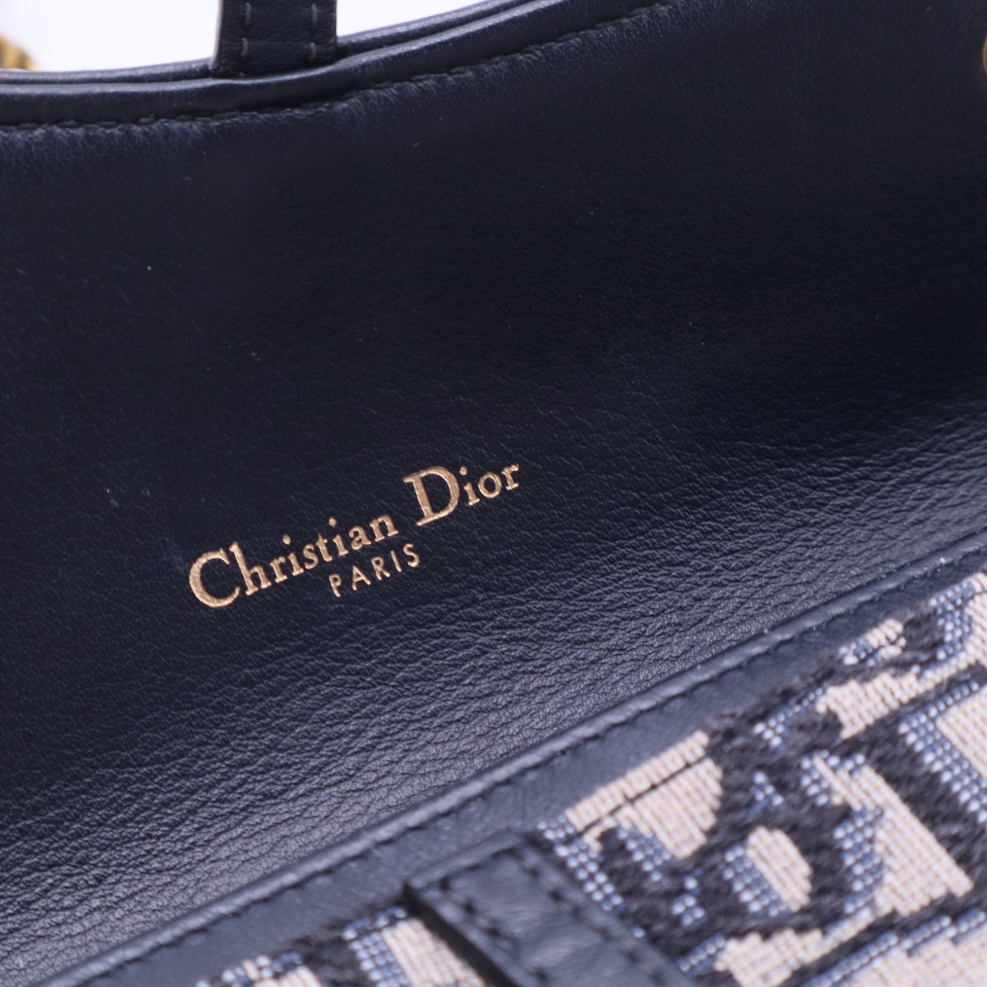 Oblique Saddle Chain Long Wallet Blue B20317