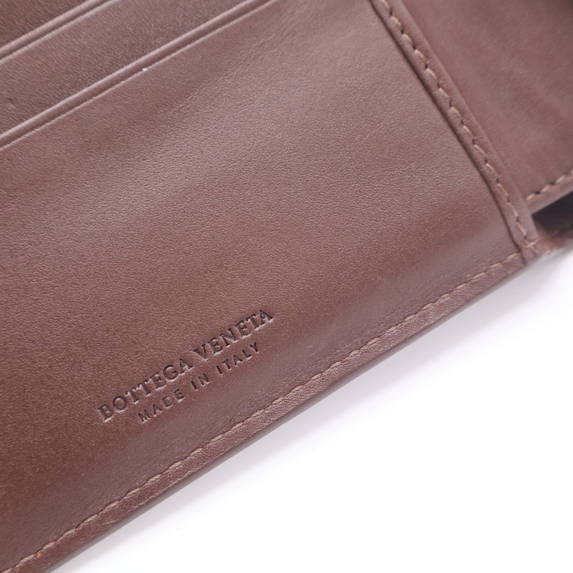 Intrecciato Bi-fold Wallet Leather