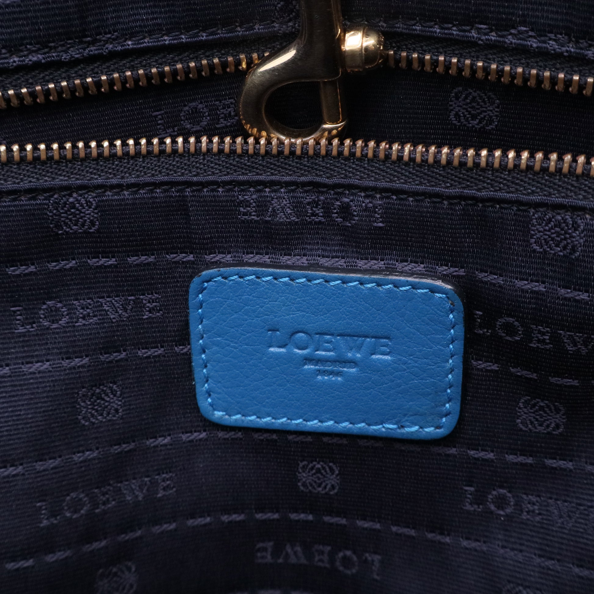 Blue Leather Heritage Tote B20116