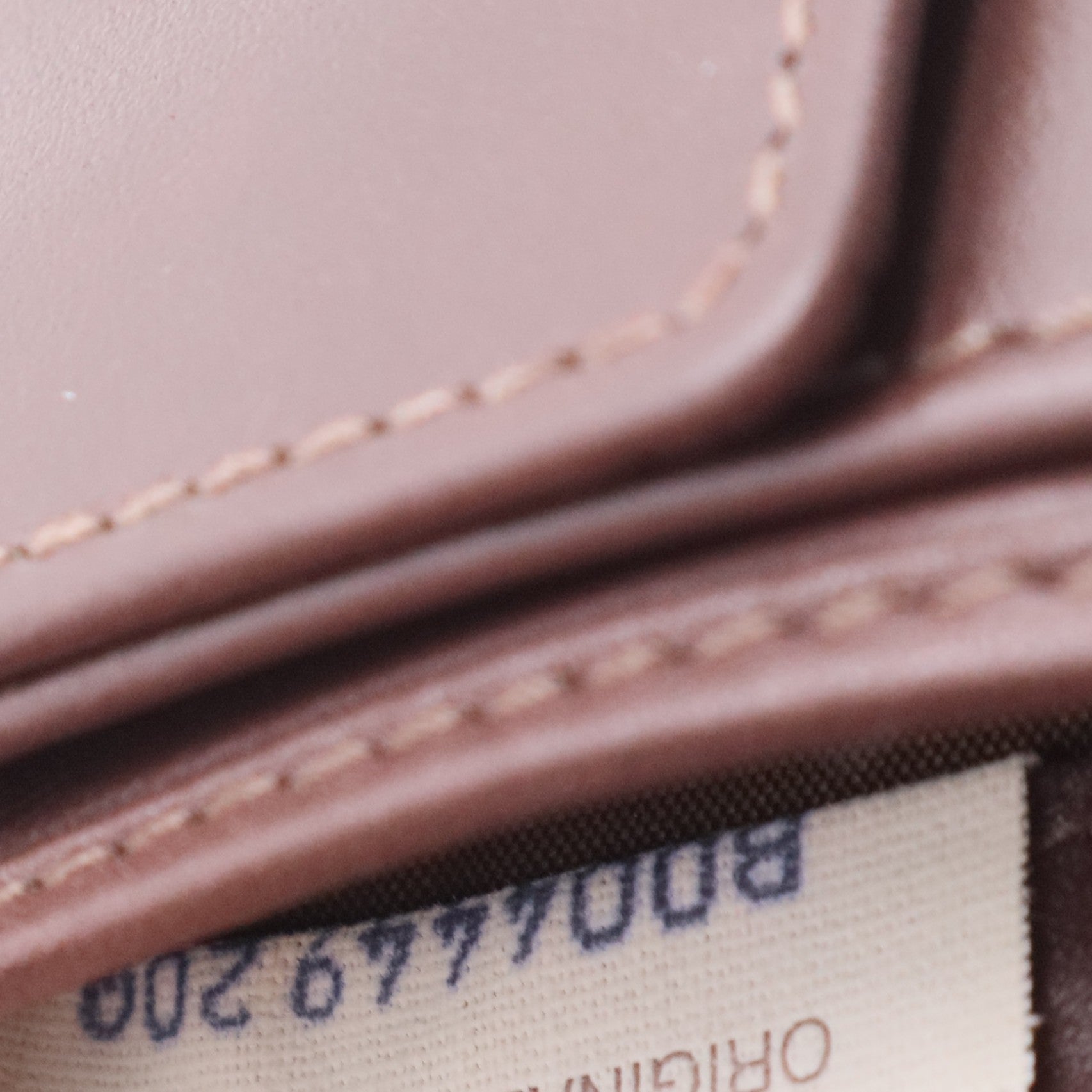 Intrecciato Bi-fold Wallet Leather