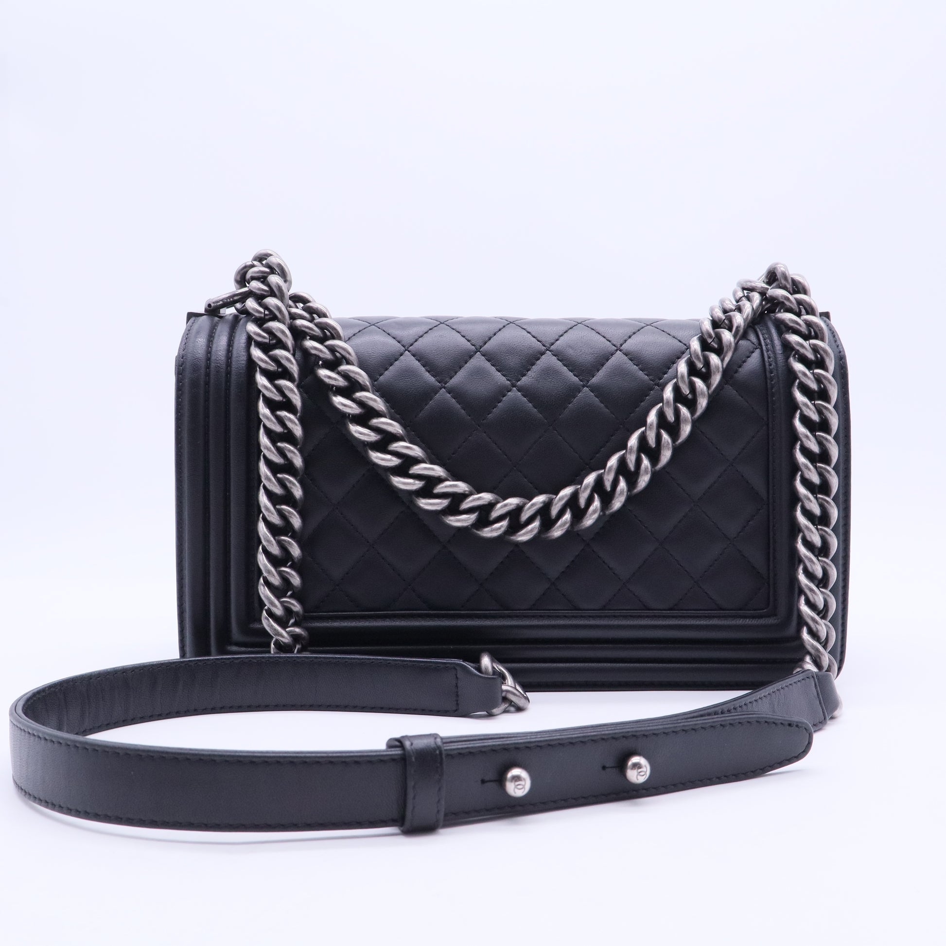 Chanel Medium Caviar Boy Bag B20014