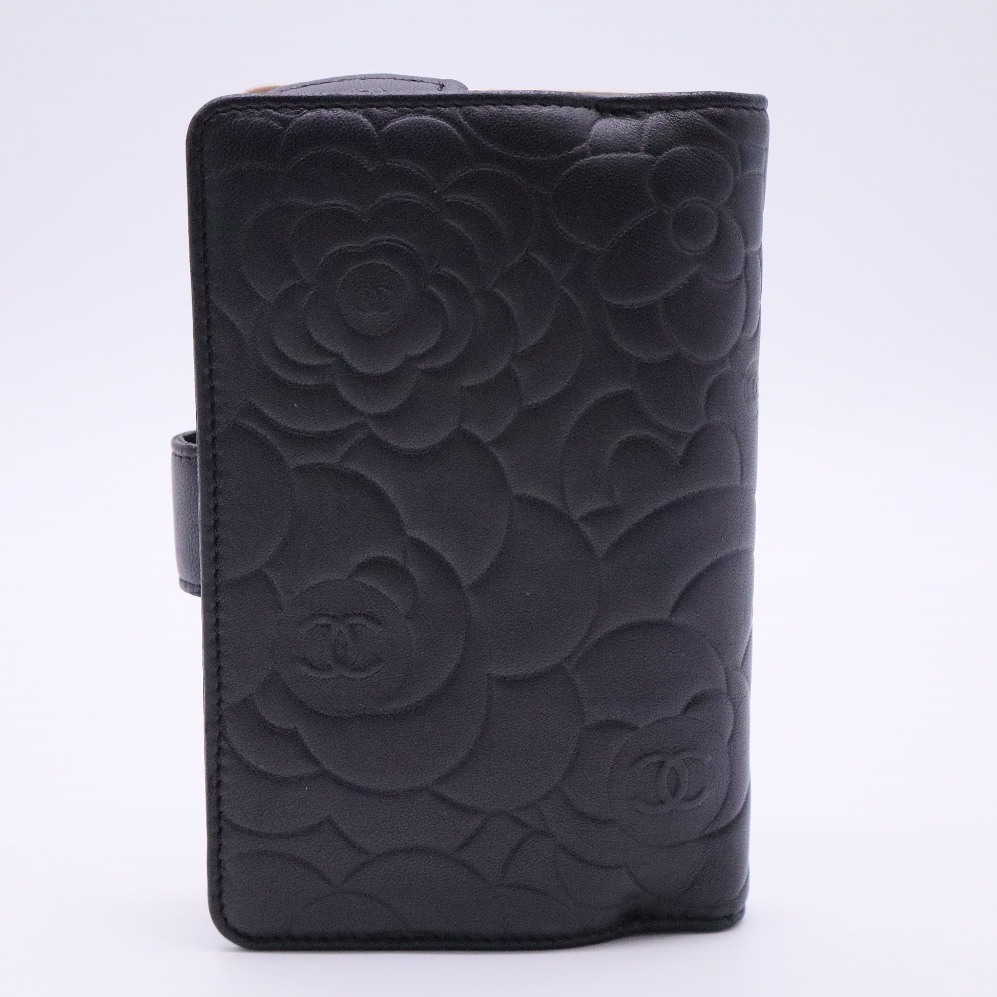 Lambskin Camellia Embossed Zipped Pocket Wallet