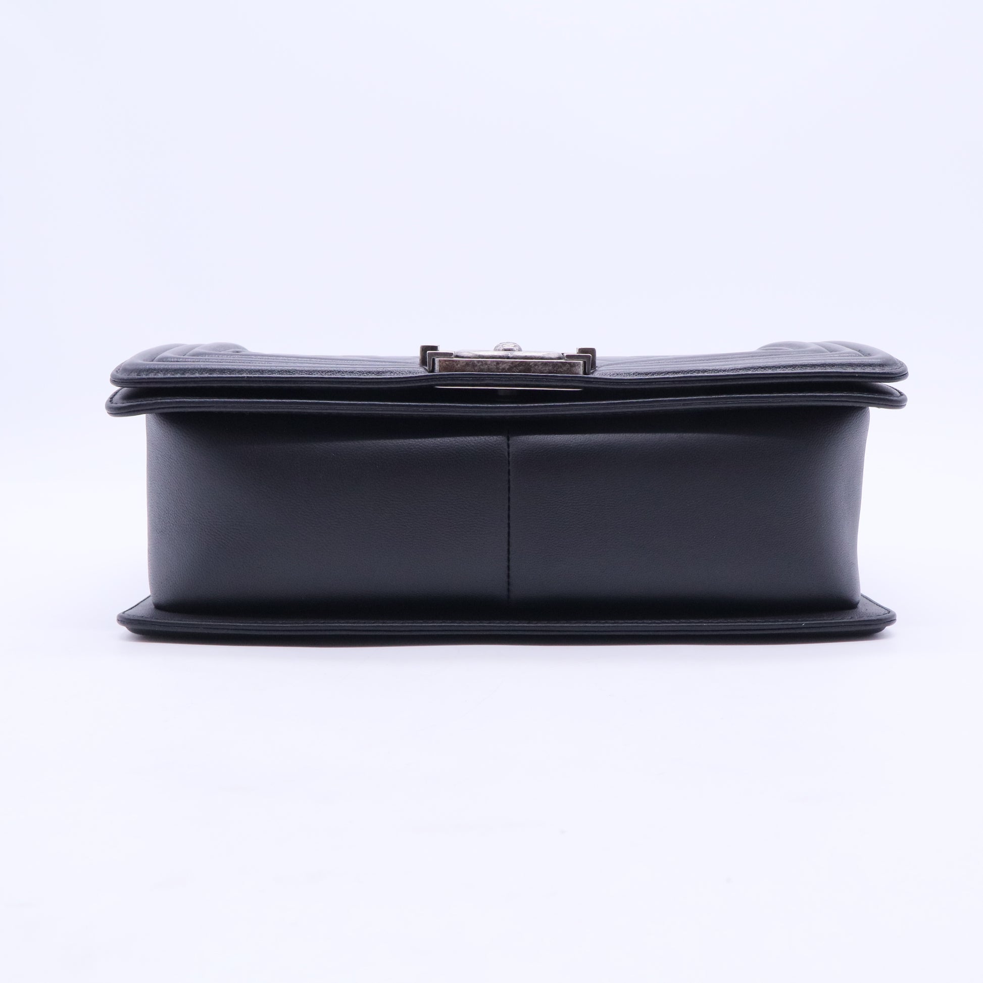 Chanel Medium Caviar Boy Bag B20014