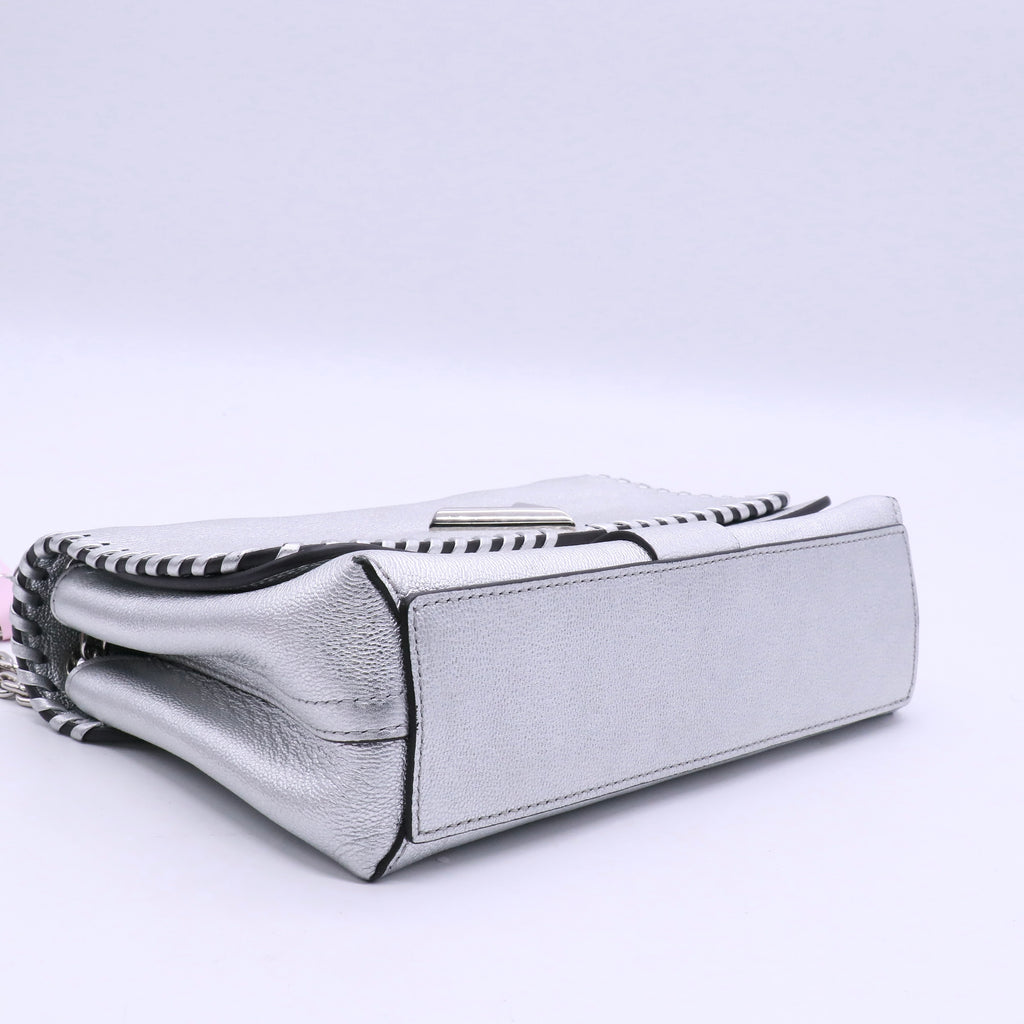 Metallic Cuir Plume Écume Very Chain Shoulder Bag Twins  LDJ3632
