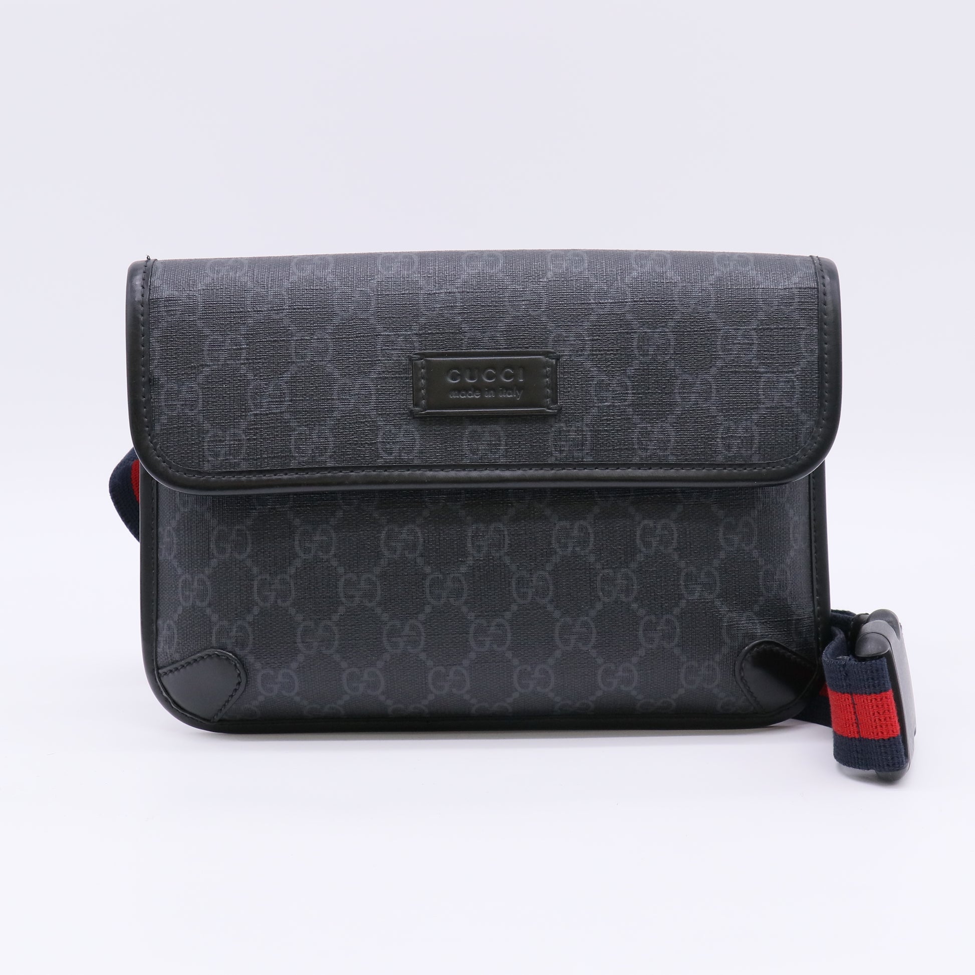 Gucci GG Supreme Monogram Web Slim Belt Bag B23351