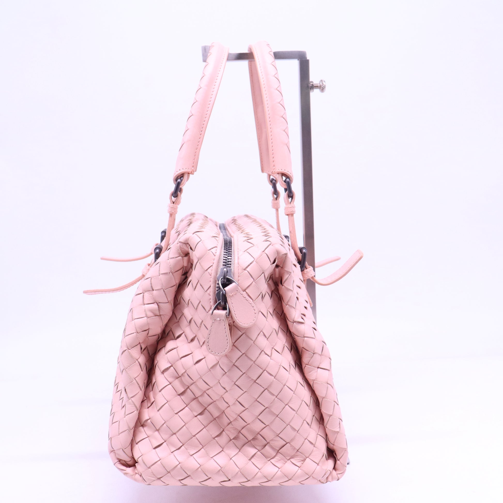 Montaigne leather handbag