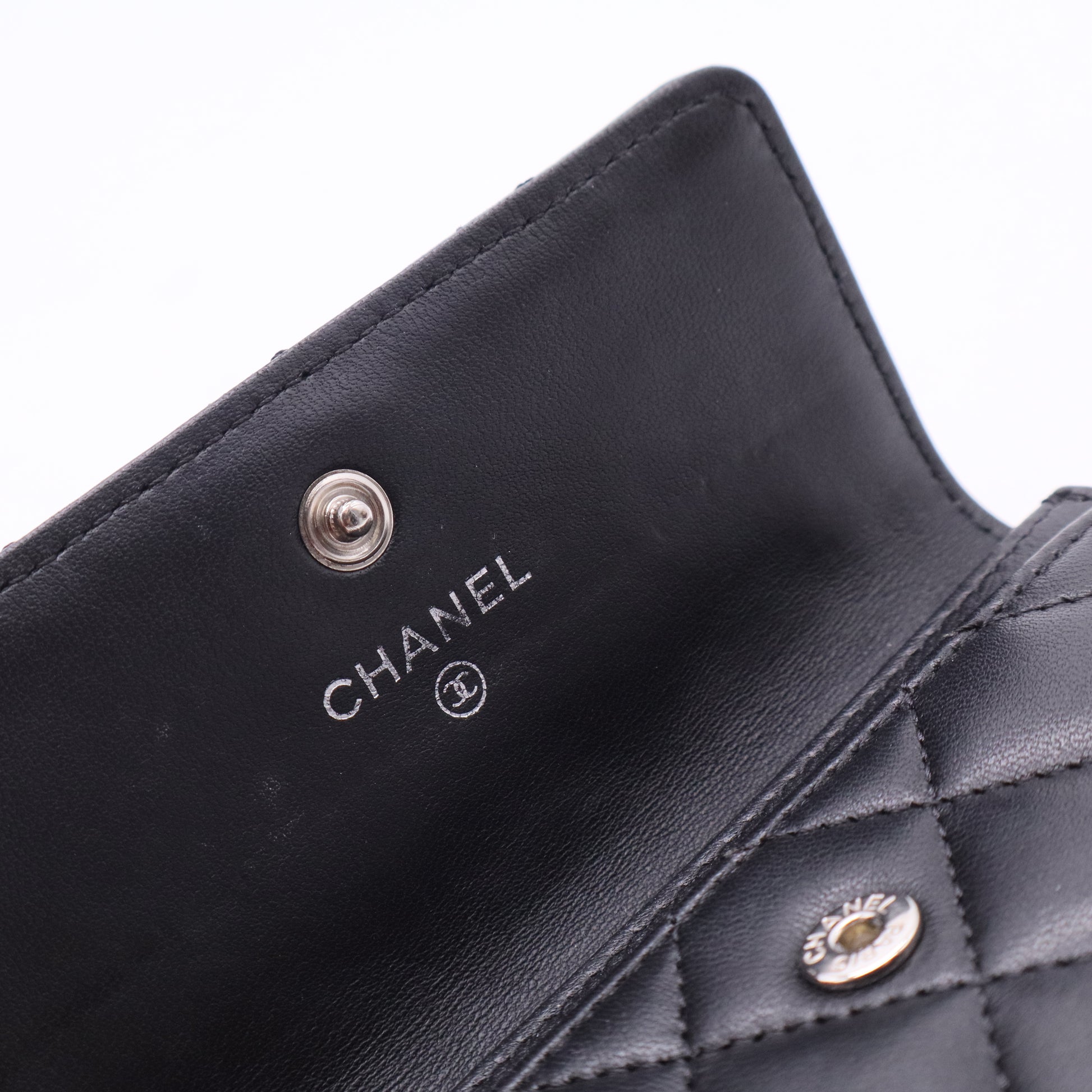 2011-2012 Interlocking CC Logo Trifold Wallet