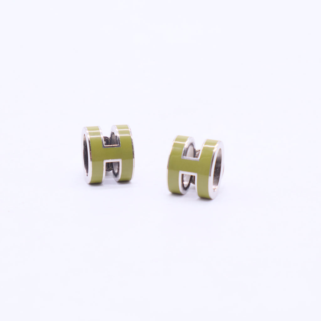 Pop H Green Stud Earrings Silvery W20319
