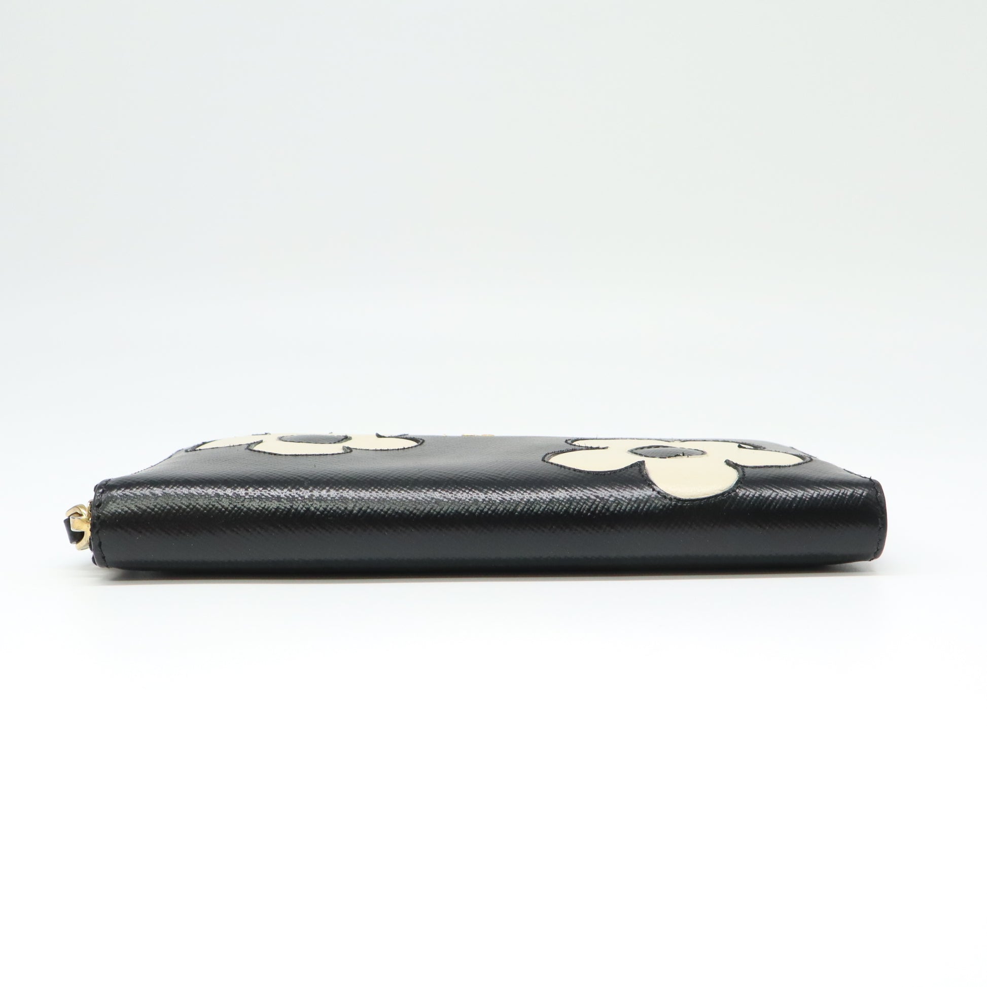 Black/White Patent Saffiano Leather Flower Long Zip Wallet W21757