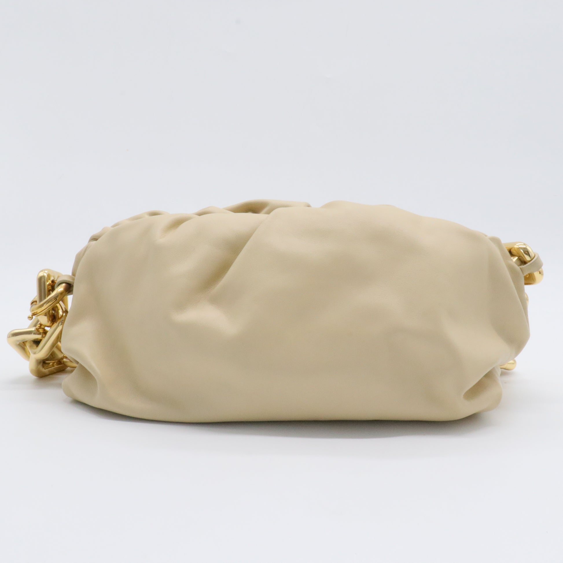 The Chain Pouch Leather
