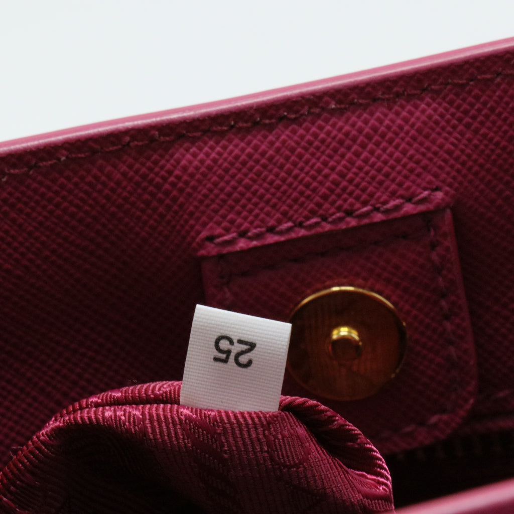 Saffiano Lux Medium Tote Peonia