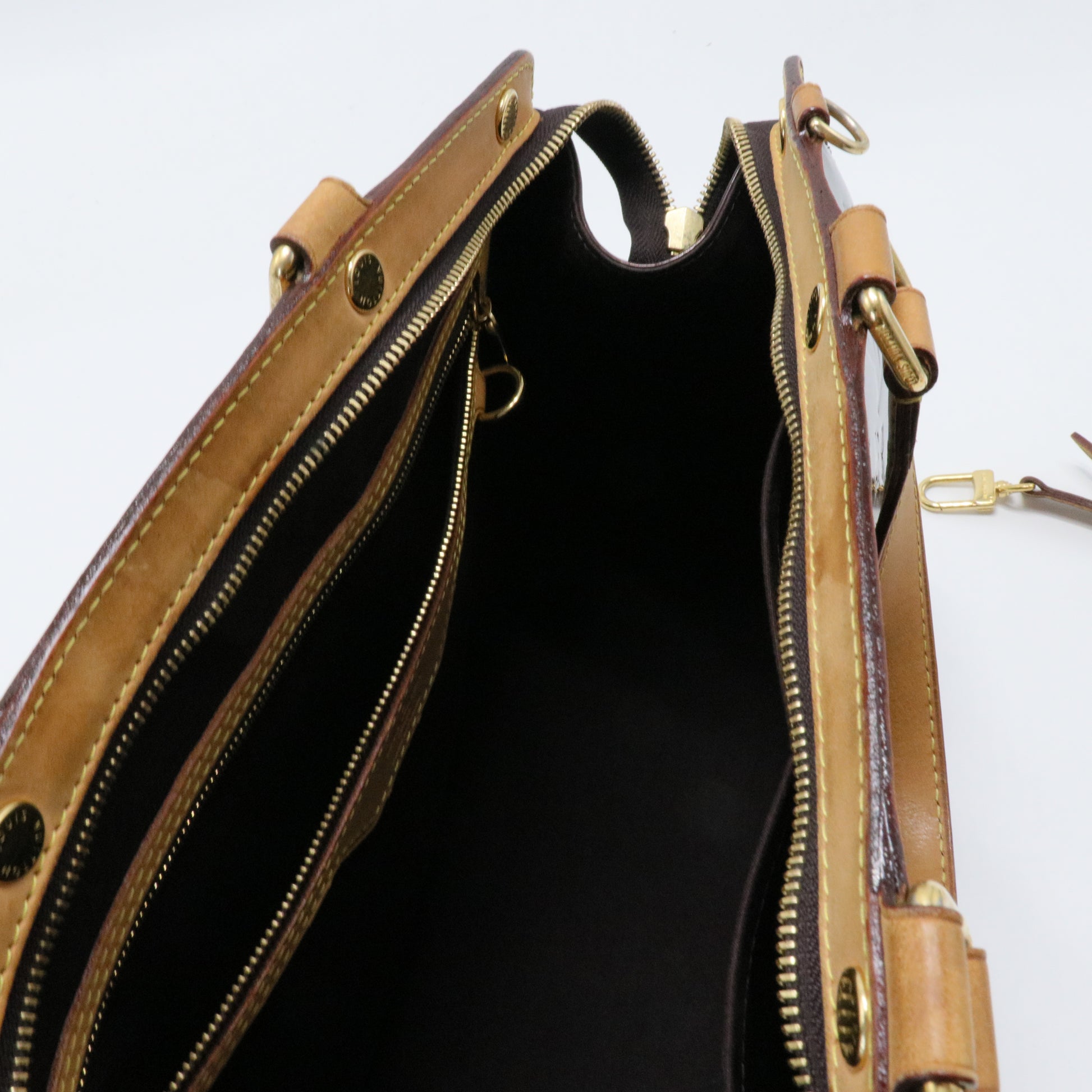 Brea Handbag Monogram Vernis GM