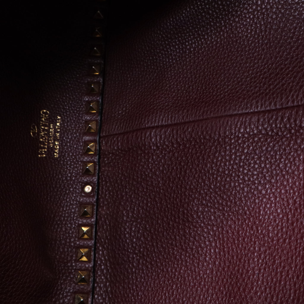 Rockstud Tote Bag Brown Grained Leather Gold Stud Hardware B12020