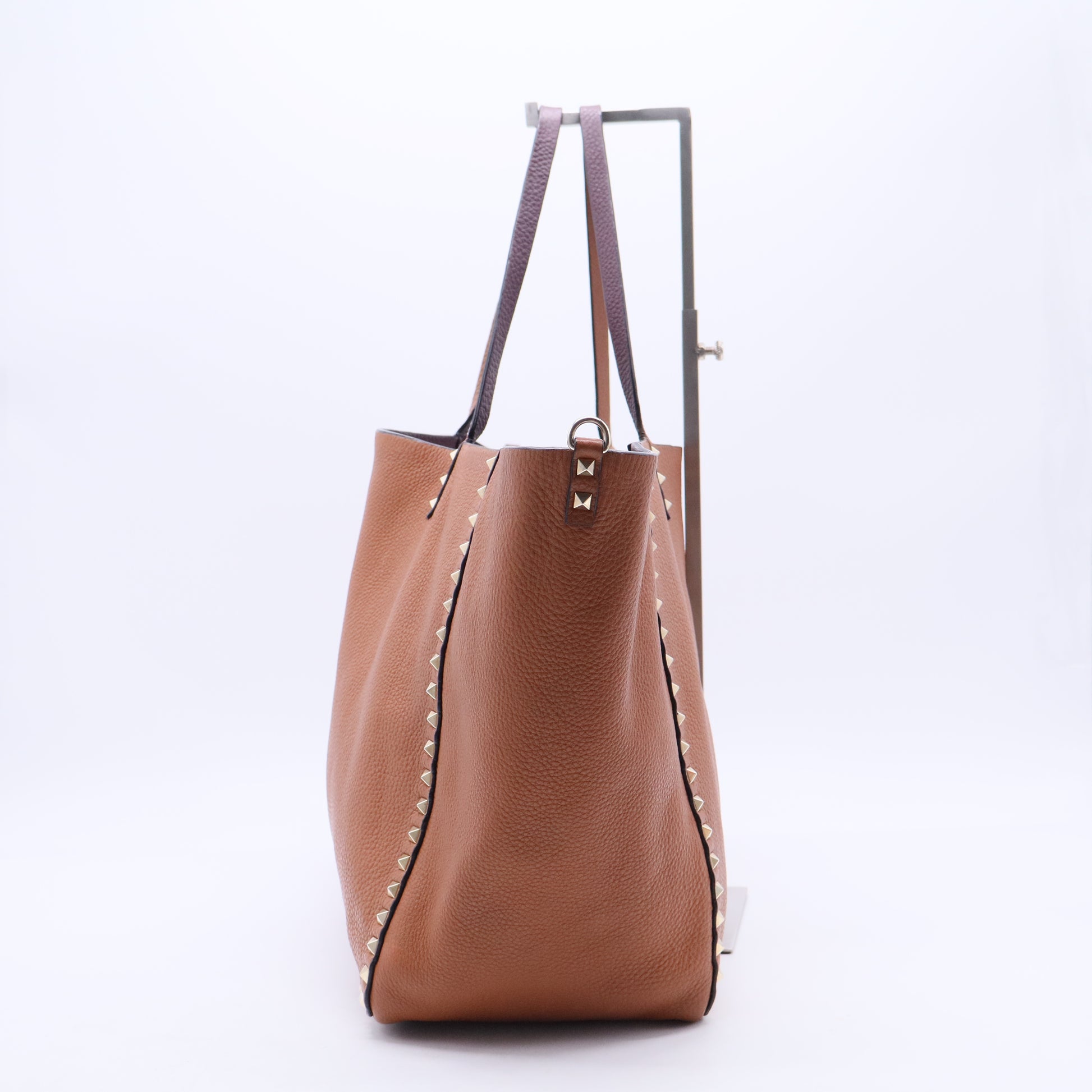 Rockstud Tote Bag Brown Grained Leather Gold Stud Hardware B12020
