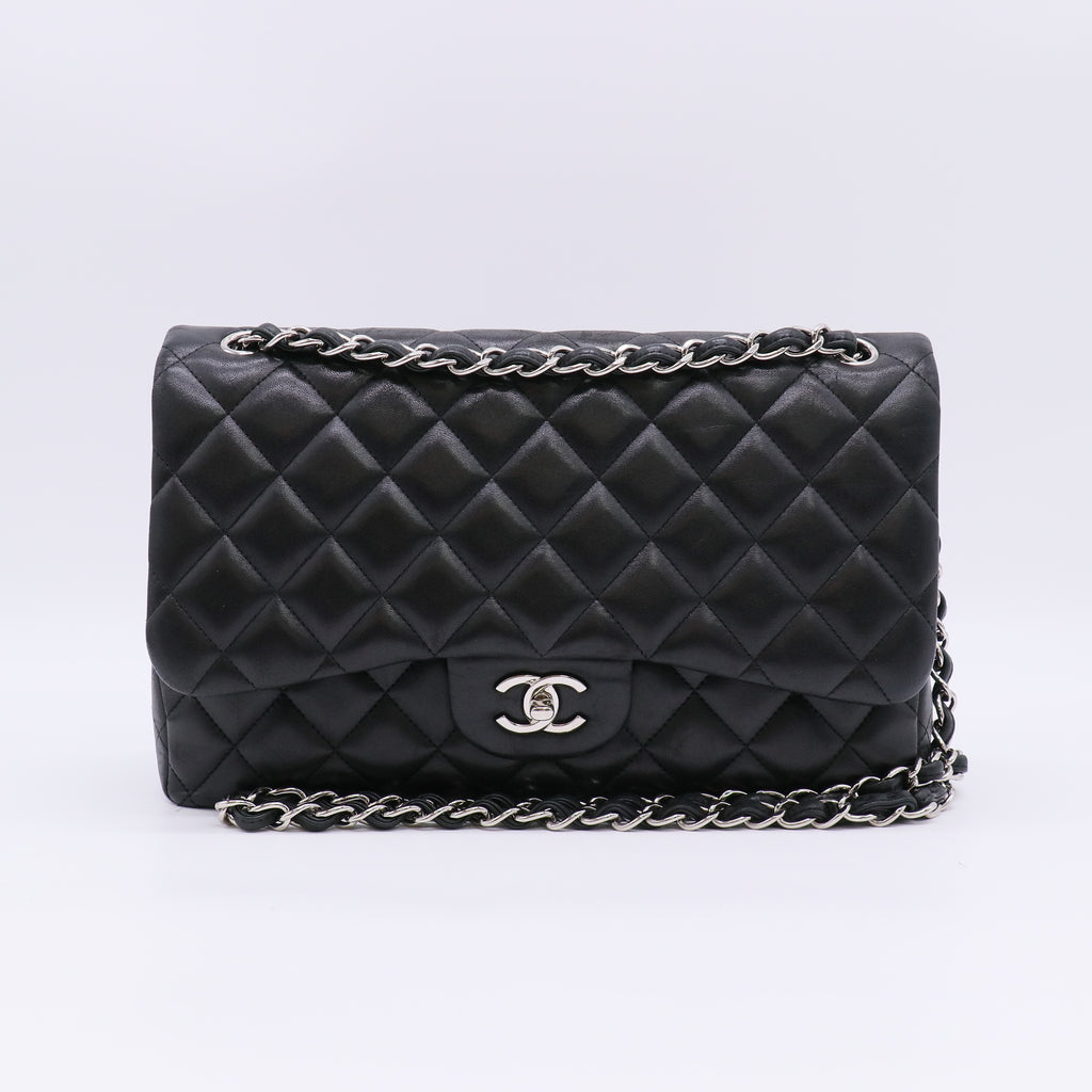Classic Double Flap Bag Quilted Lambskin Jumbo B23289