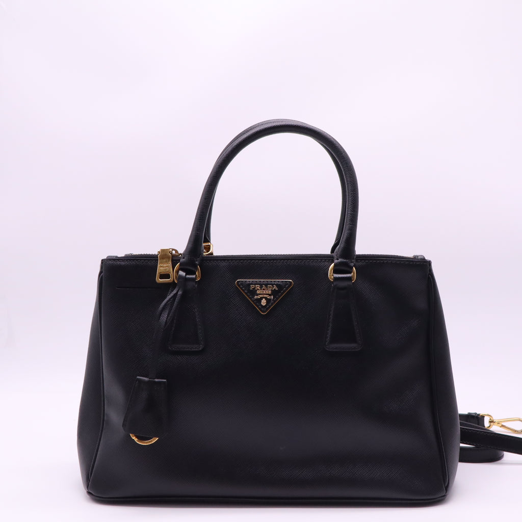 Saffiano  Medium Galleria Double Zip Tote B20956