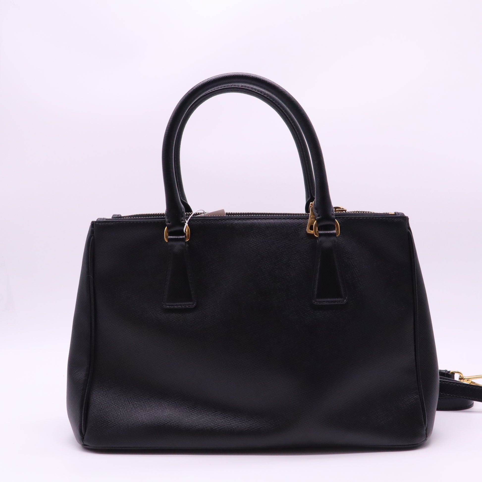 Saffiano  Medium Galleria Double Zip Tote B20956