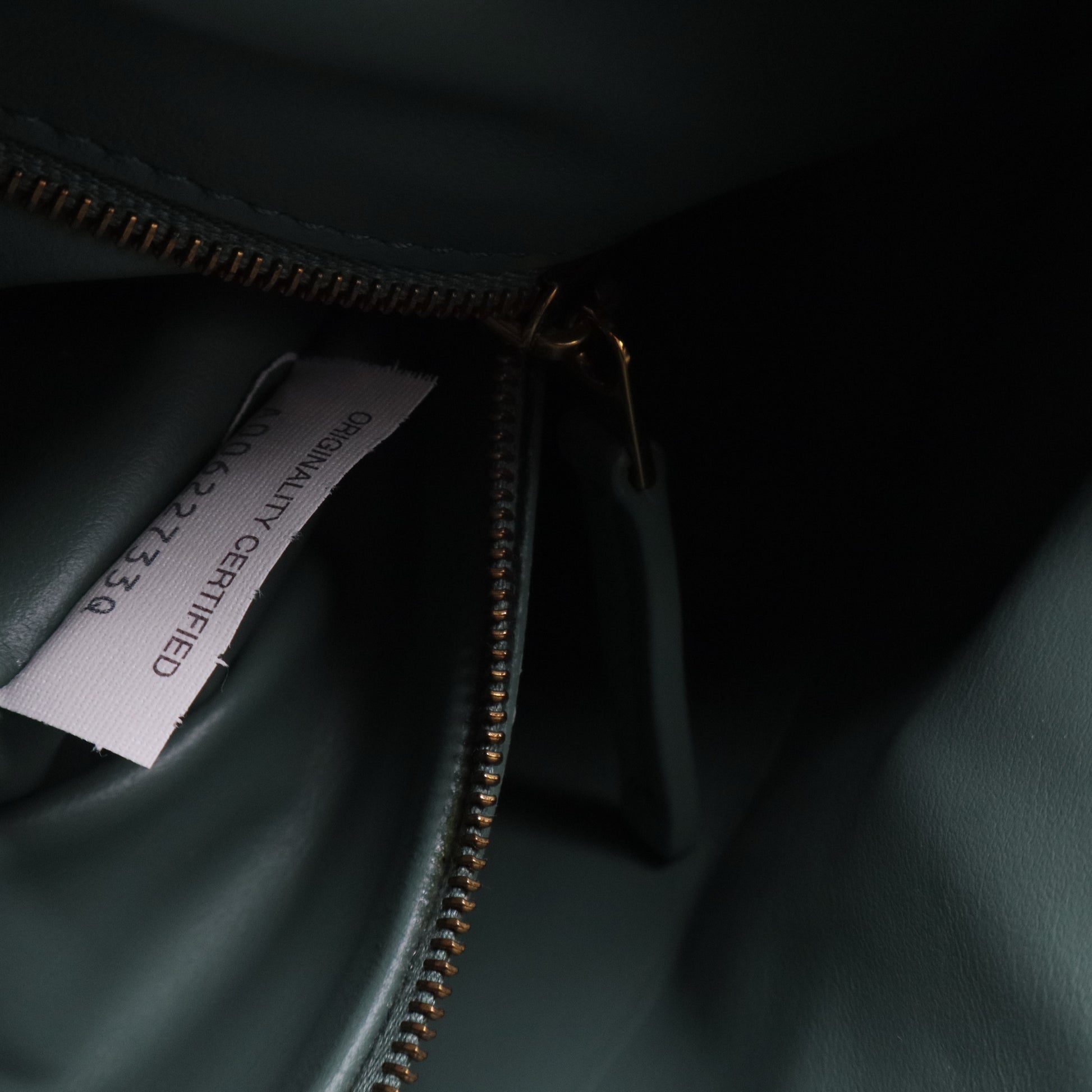 Gemelli Intrecciato-Leather Shoulder Bag