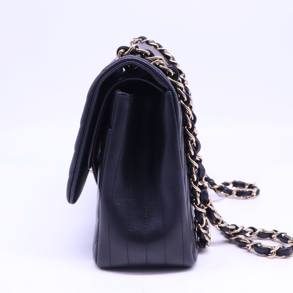 Classic Double Flap Bag Chevron Lambskin Jumbo B21363