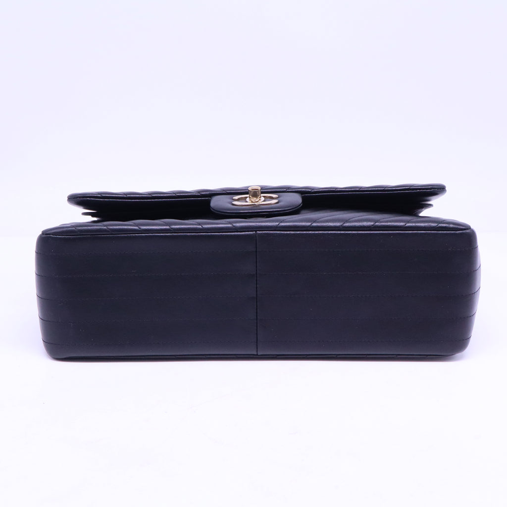 Classic Double Flap Bag Chevron Lambskin Jumbo B21363